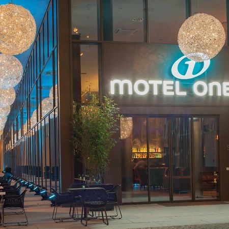 Motel One Dresden Am Zwinger ภายนอก รูปภาพ