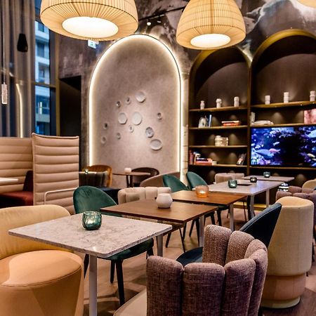 Motel One Dresden Am Zwinger ภายนอก รูปภาพ