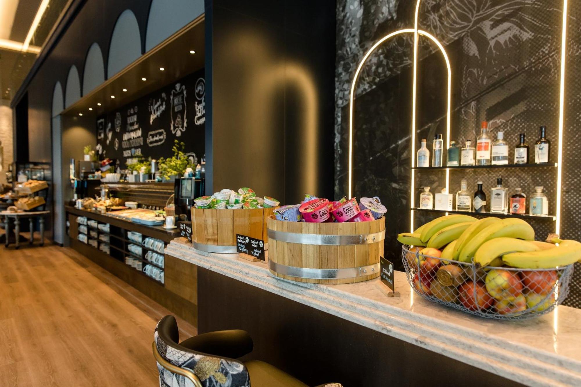 Motel One Dresden Am Zwinger ภายนอก รูปภาพ