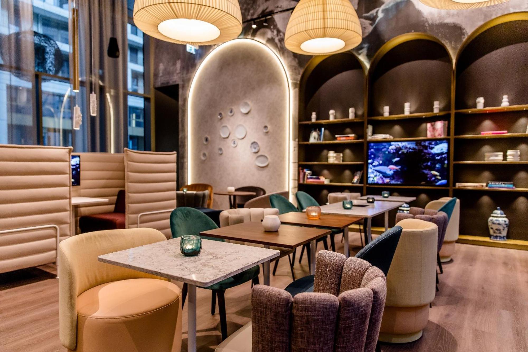 Motel One Dresden Am Zwinger ภายนอก รูปภาพ