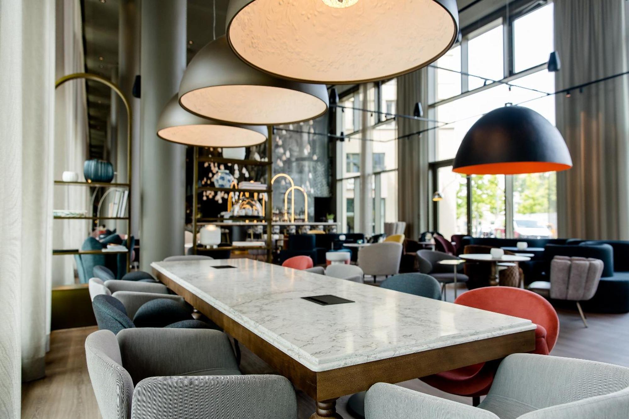 Motel One Dresden Am Zwinger ภายนอก รูปภาพ