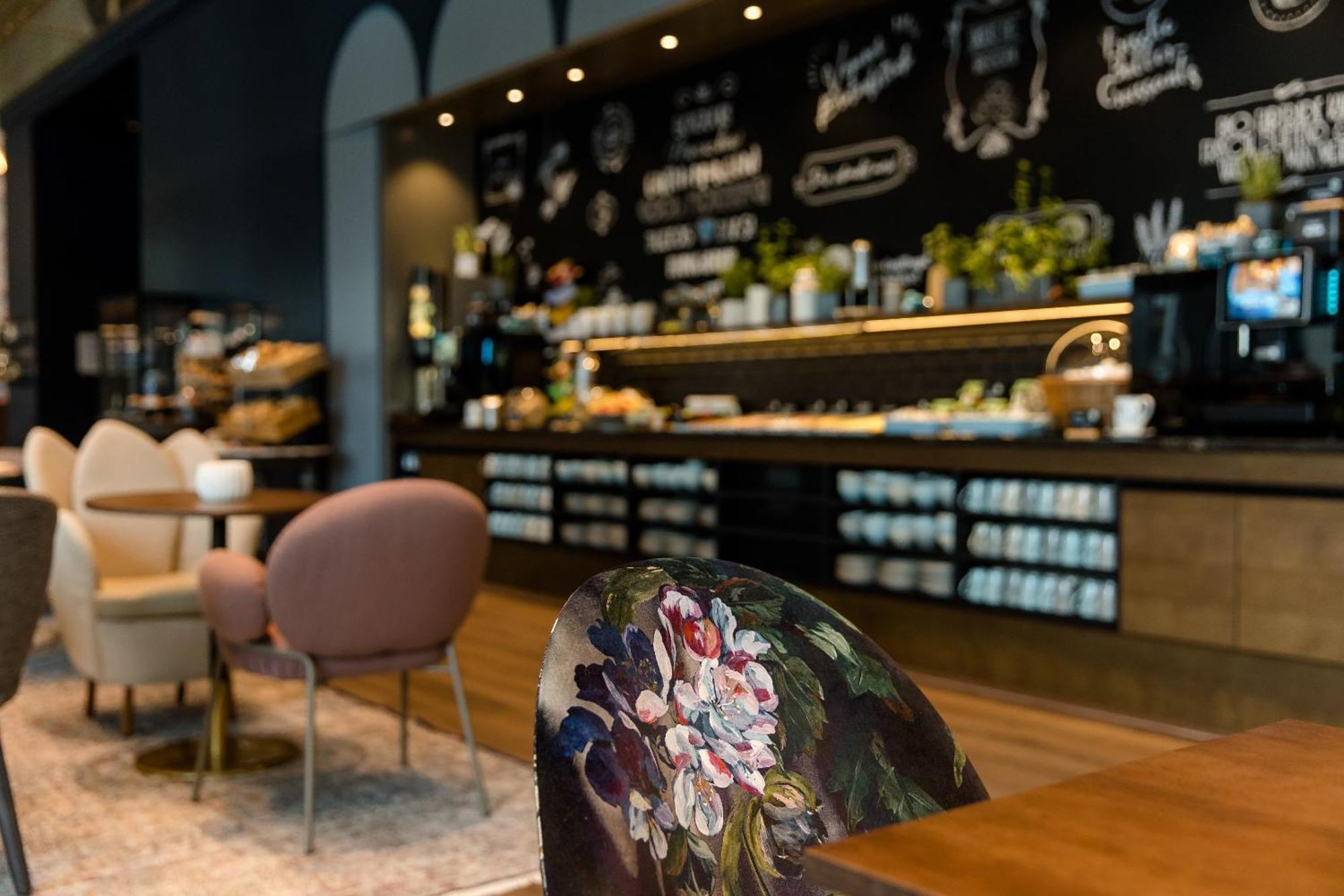 Motel One Dresden Am Zwinger ภายนอก รูปภาพ