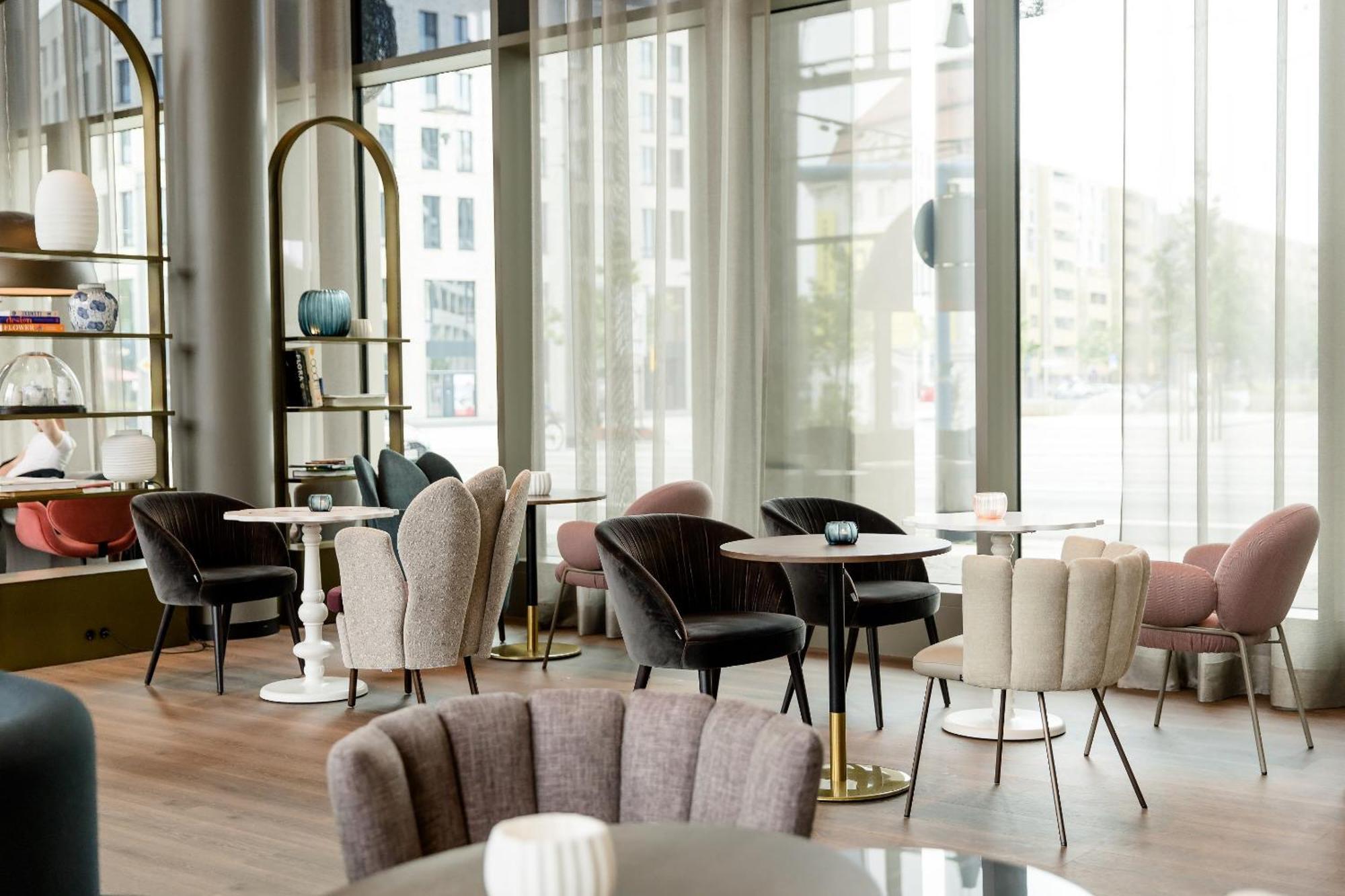 Motel One Dresden Am Zwinger ภายนอก รูปภาพ